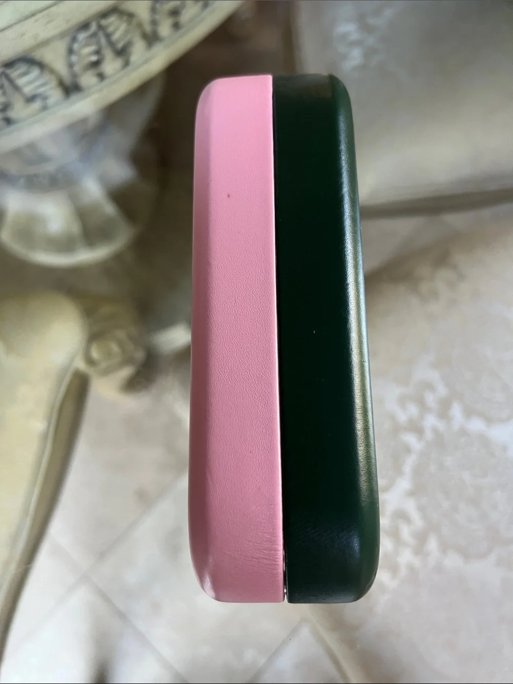 kate spade Pink Protective  sunglasses Travel Case